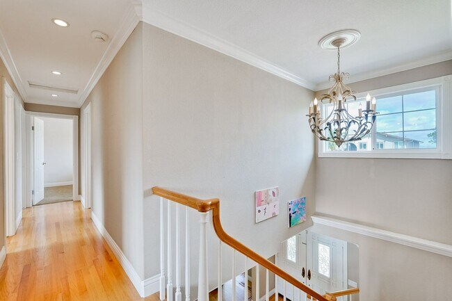 Building Photo - Remodeled 5 Bedroom Home with Heated Pool, Hillside Views, Solar, and Sunrise and Sunset Views in...