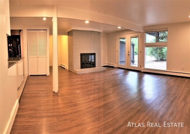 Building Photo - 1568 Youngfield St