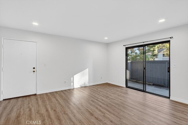 Building Photo - 25611 Quail Run