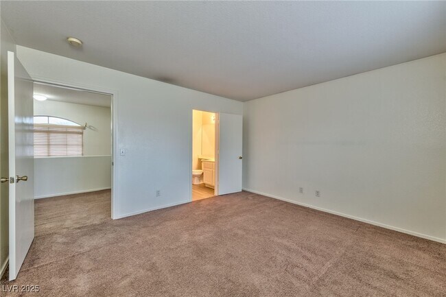 Building Photo - 1025 Wild Fern Ct