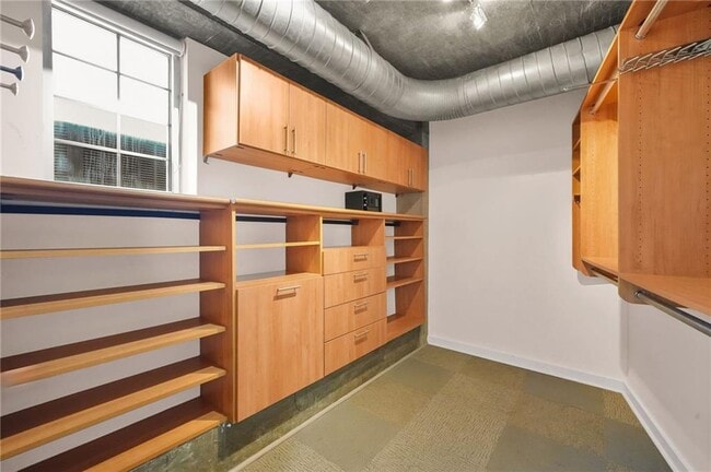 Building Photo - 123 Luckie St NW