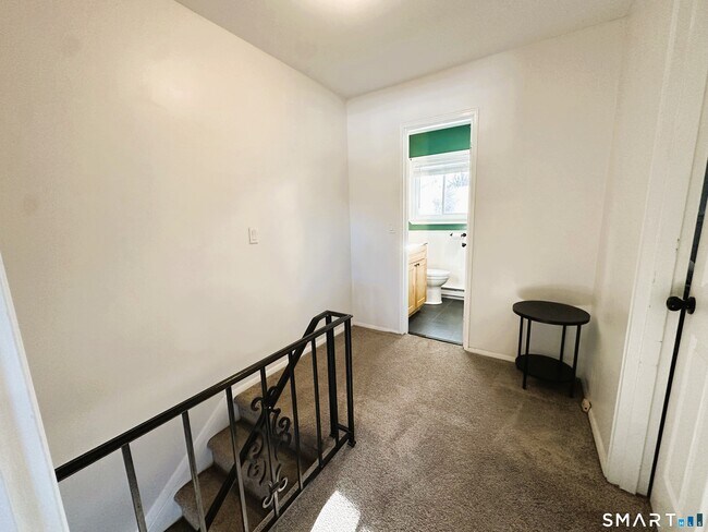 Building Photo - 18 Harry Brook Village