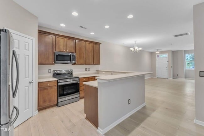 Building Photo - Beautiful 2-Story Townhome in Renaissance Park – Minutes from Downtown Raleigh!