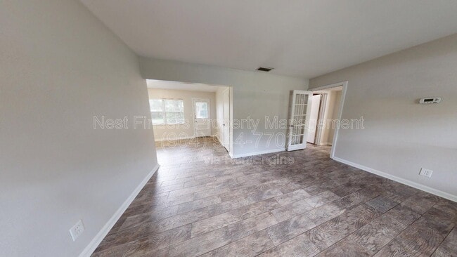 Building Photo - 1365 Seminole Rd