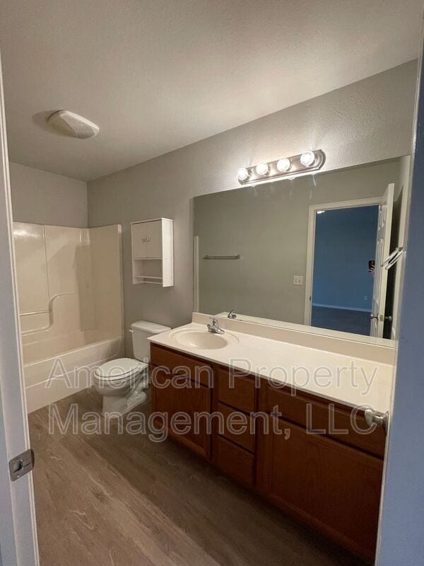 Building Photo - 11108 N 143rd E Ave