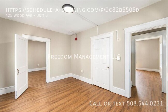 Building Photo - 425 Wood Ave
