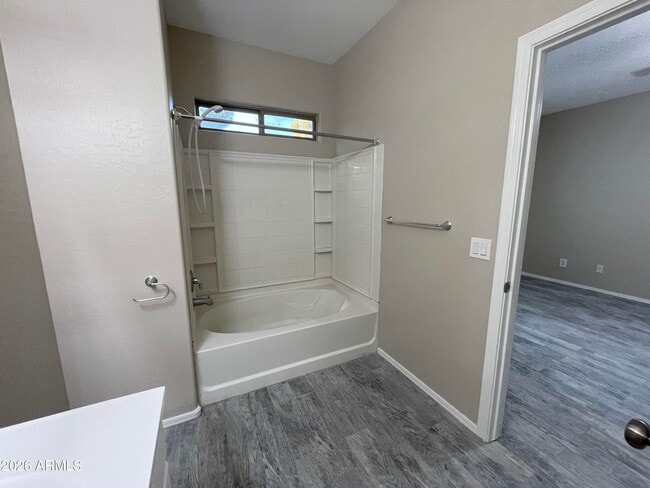 Building Photo - 1999 S Swan Dr