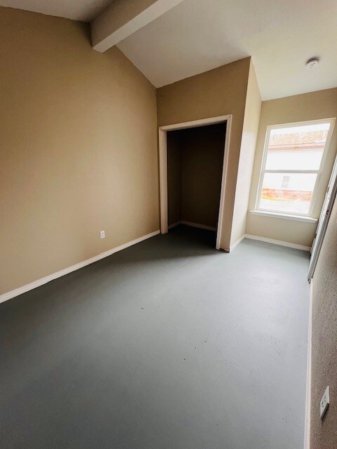 Building Photo - 3 Sutton Lane