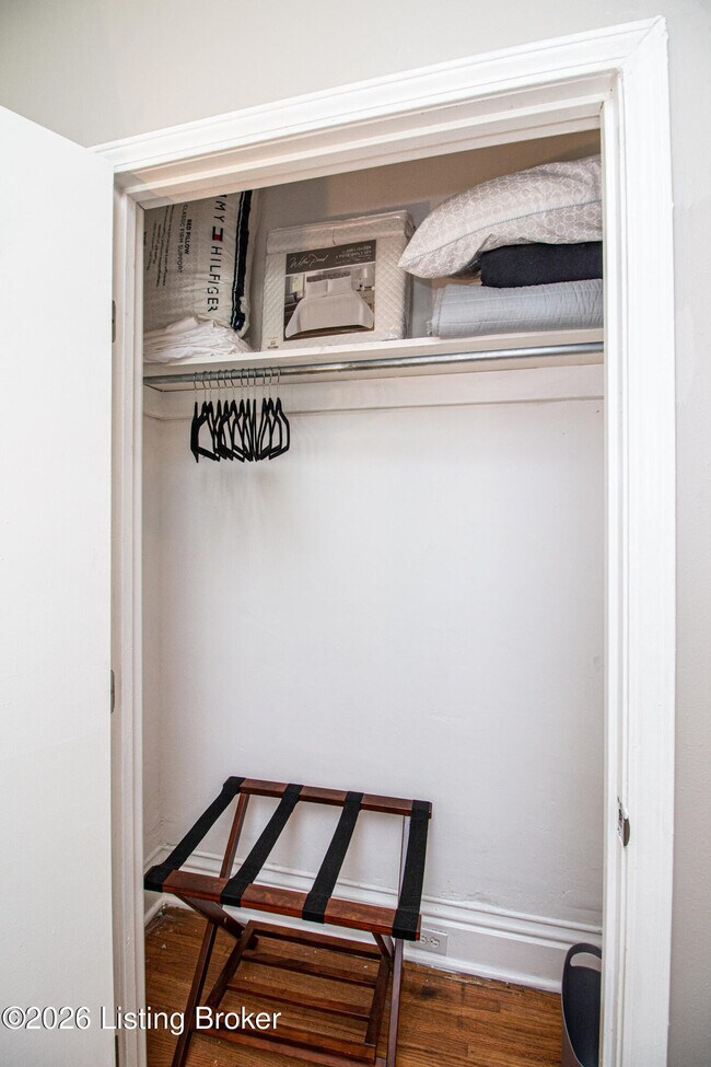 Building Photo - 1825 Frankfort Ave