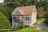 Building Photo - 105 Caubleville Dr