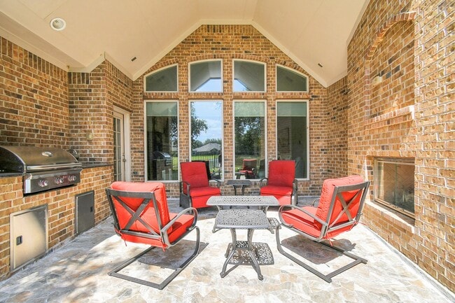 Building Photo - 27211 Sonata Creek Ln