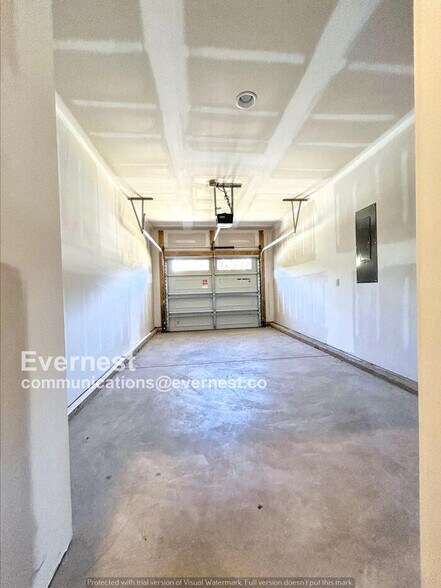 Building Photo - 1221 Marble St