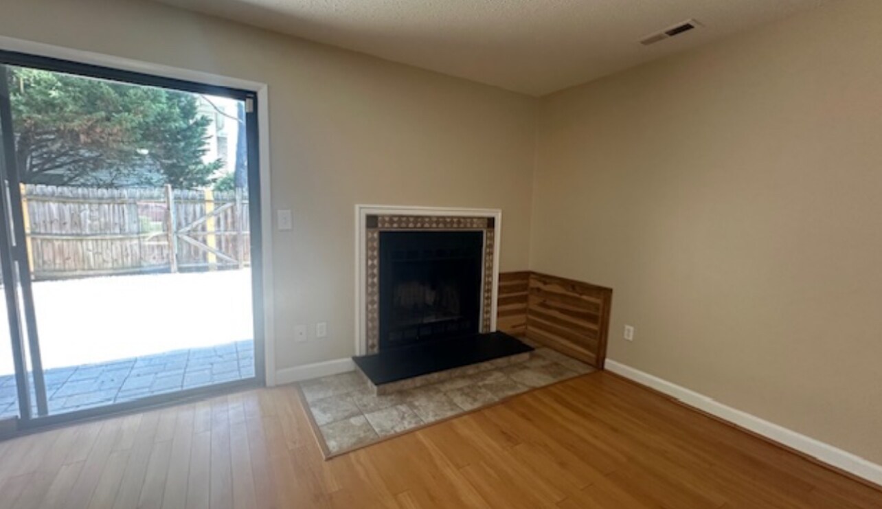 Building Photo - 3476 Smokey Chamber Dr