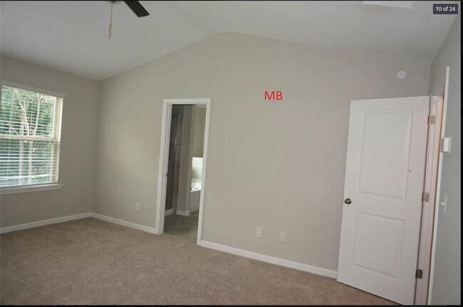 Building Photo - 1366 Endicott Ct