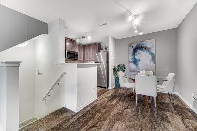 Building Photo - 122 Brahms Ct