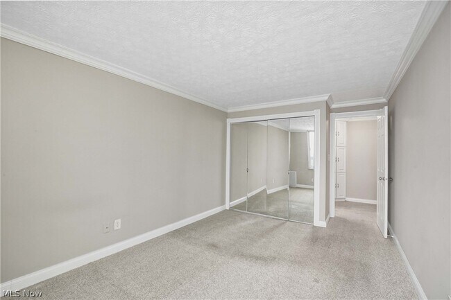 Building Photo - 12900 Lake Ave