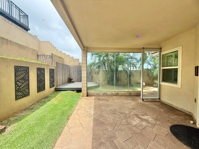 Building Photo - Partially Furnished 3 Bedroom / 2.5 Bathroom Custom Home in Sandhill Estates gated community!