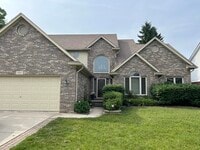 Building Photo - 19897 Mapleton Dr