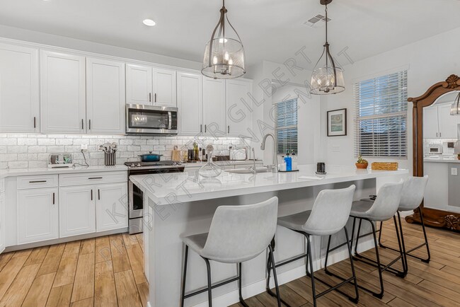 Building Photo - (Coming Soon) Modern 3-Bed/2.5-Bath Home i...