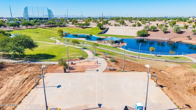 Building Photo - 1692 S Parkcrest Ct