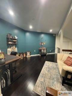 Building Photo - 44 Wisteria Ct