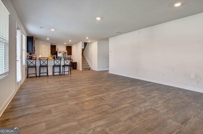 Building Photo - 1129 Bluecoat Cir
