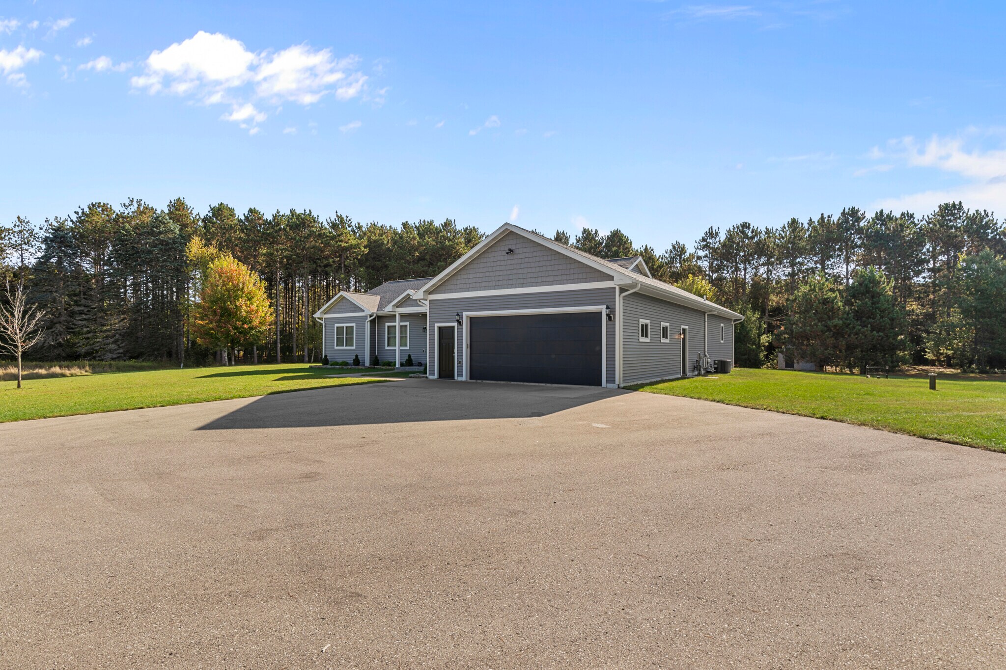 Building Photo - N2142 Schacht Rd