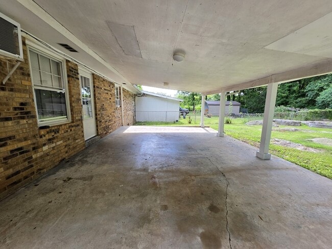 Building Photo - 5386 Franklin Rd