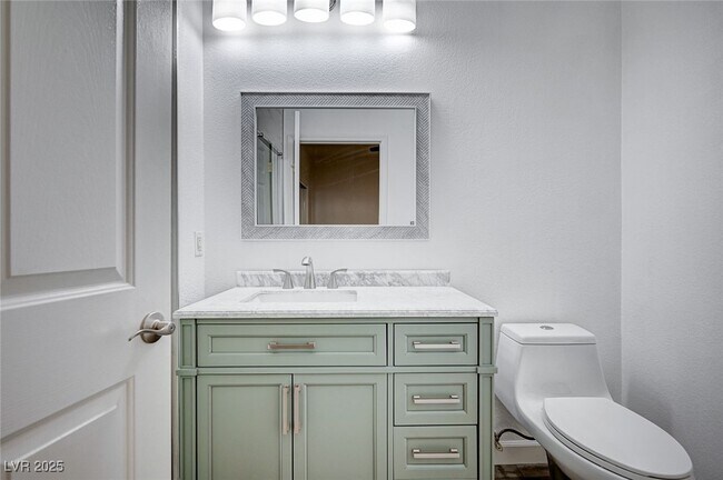 Building Photo - 75 N Valle Verde Dr