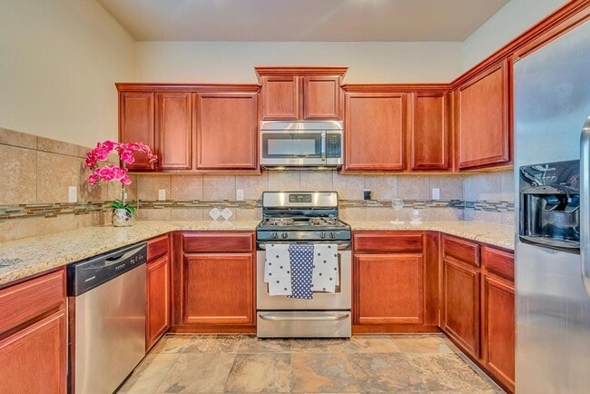 Building Photo - Lovely 4 bedroom, 2.5  in West Side El Paso!!