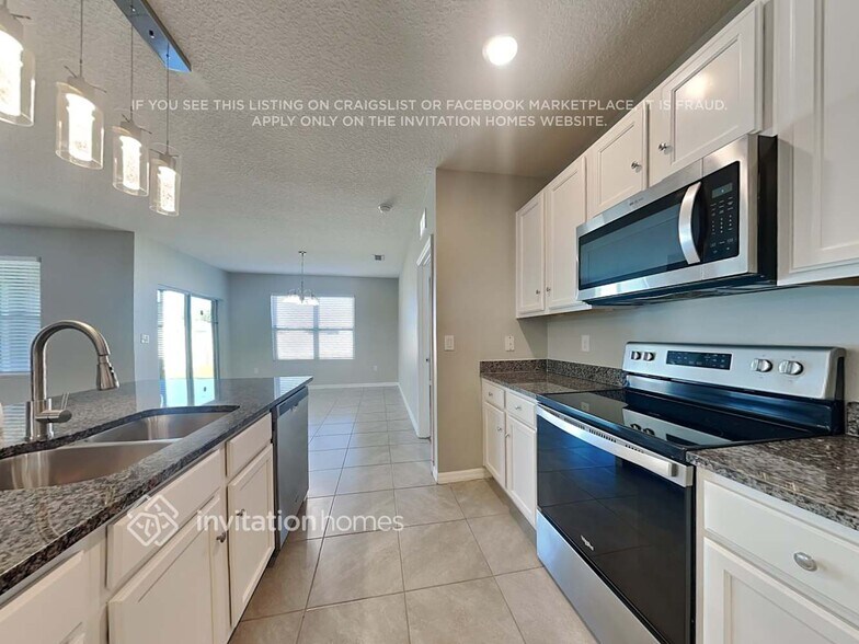 Building Photo - 5354 Arlington River Dr.