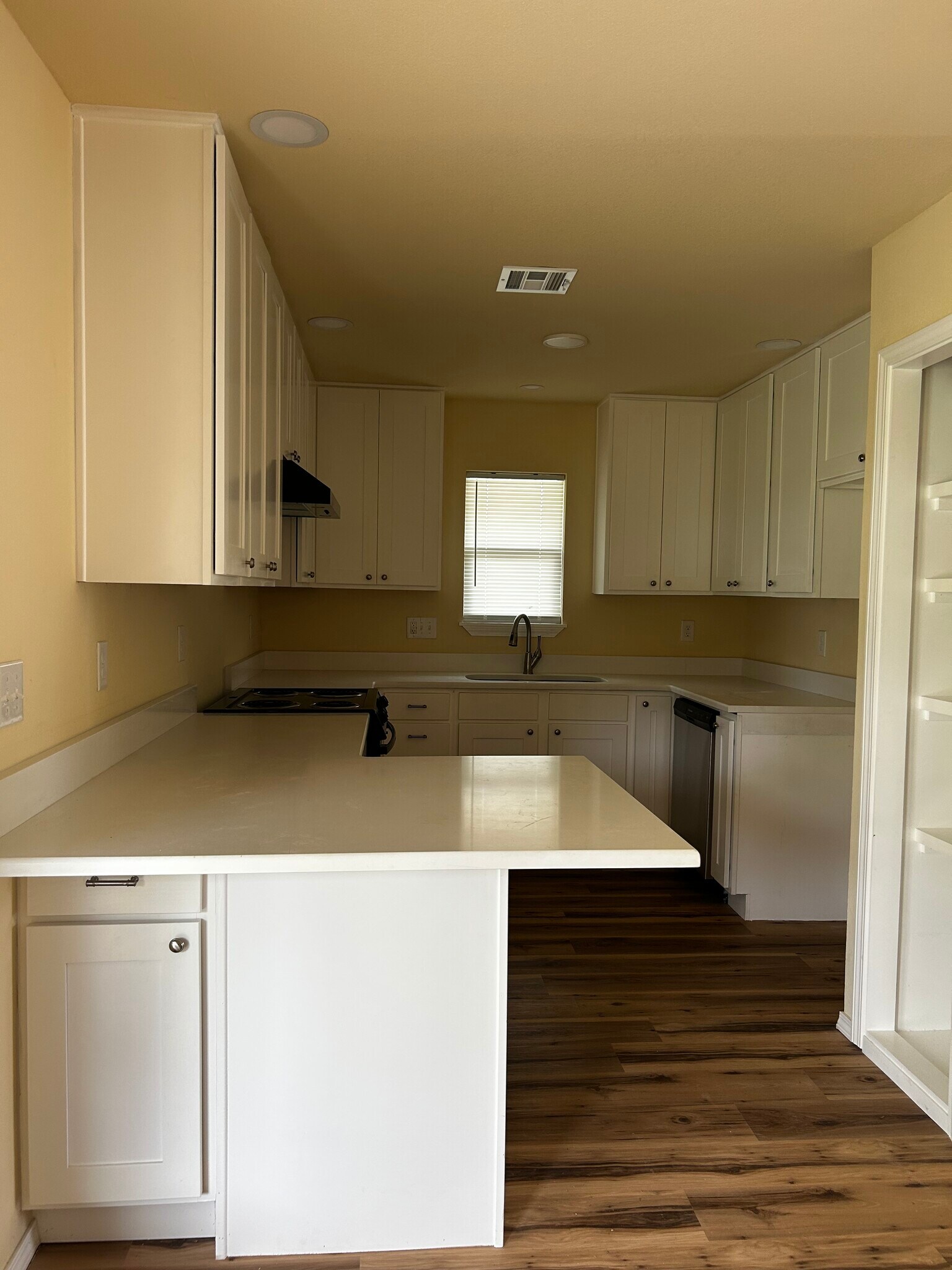 Building Photo - 2129 Turner Dr