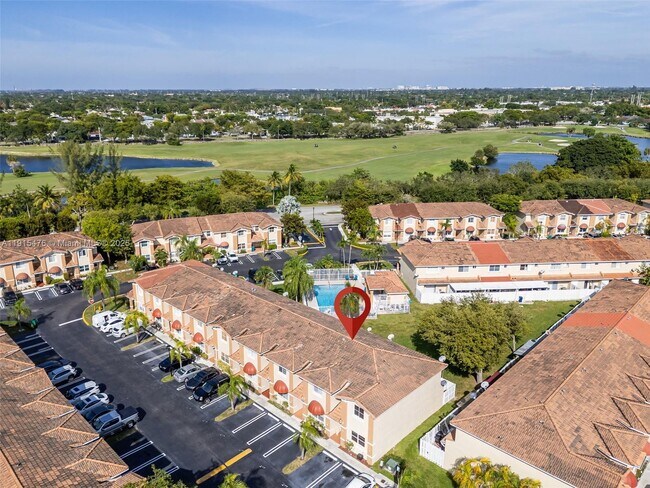 Building Photo - 6263 SW 139th Ave