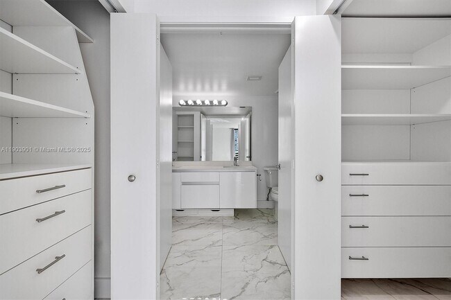 Building Photo - 3300 NE 192 St