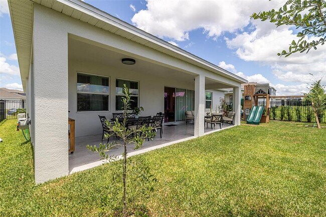 Building Photo - 4507 Hillingdam Rd