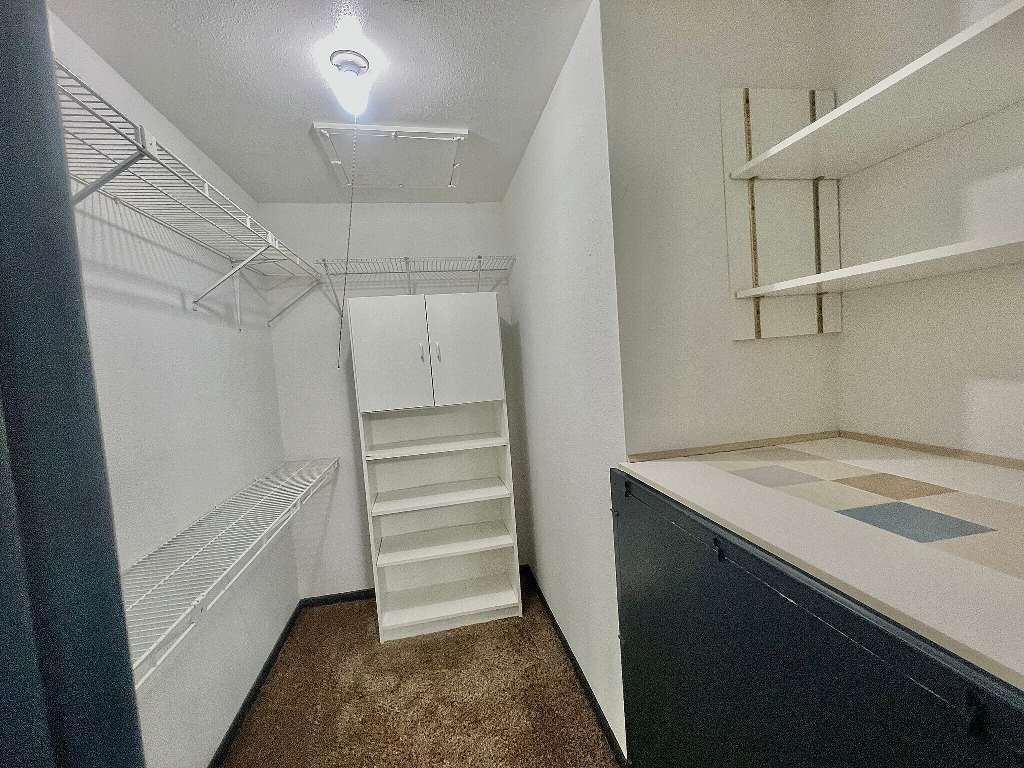 Walk-in closet - 9550 Deering Dr