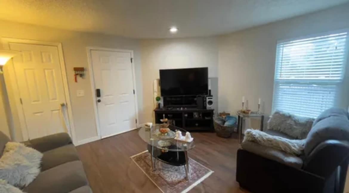 Building Photo - 909 S Dawson Way