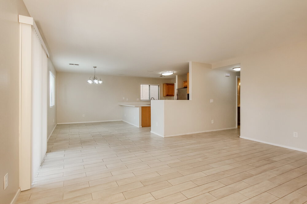 Building Photo - 6815 N 129th Dr