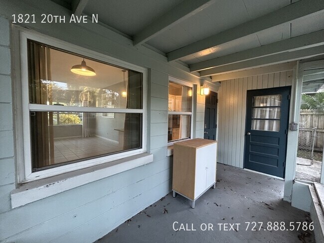 Building Photo - 1821 20th Ave N