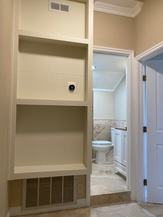 Building Photo - 461 Orange Blossom