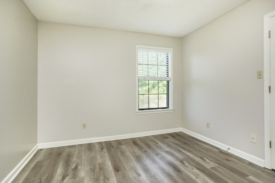 Building Photo - 3449 Crossing Cove