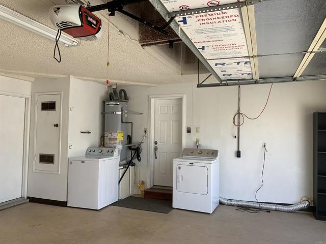 Building Photo - 2062 Linda Ln