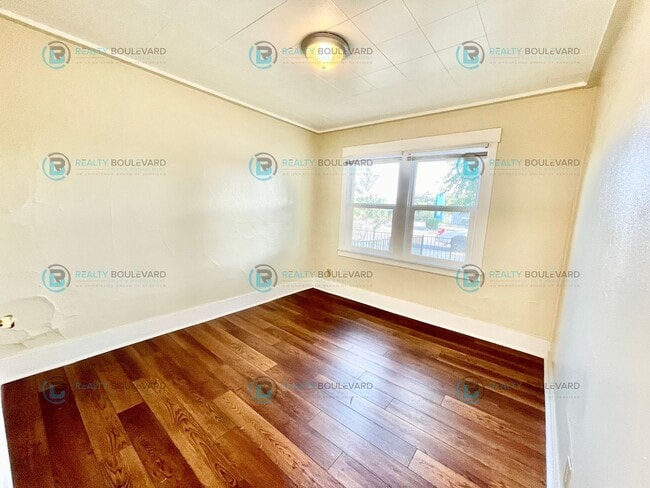 Building Photo - Charming Cottage-Style Home with Private Yard Near Downtown Reno