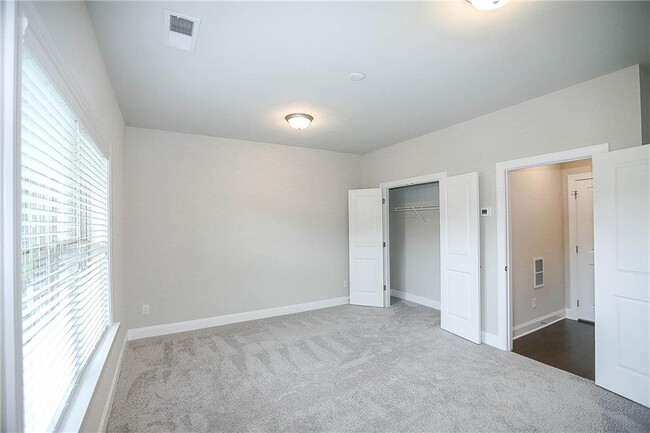 Building Photo - 3145 Quinn Pl