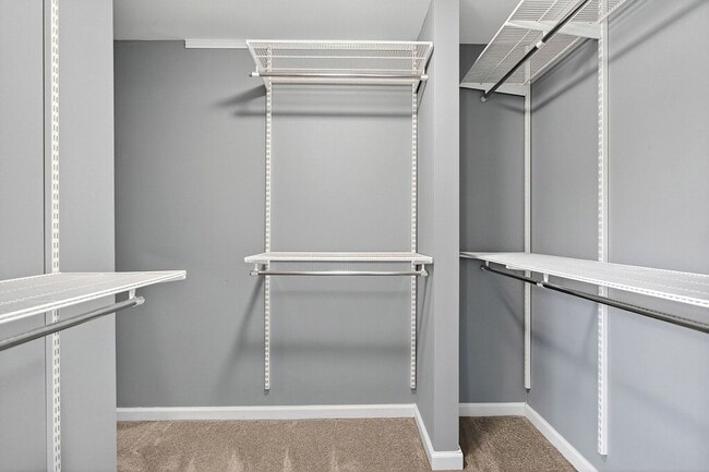 Building Photo - Charming Limestone Hills West Townhome - C...