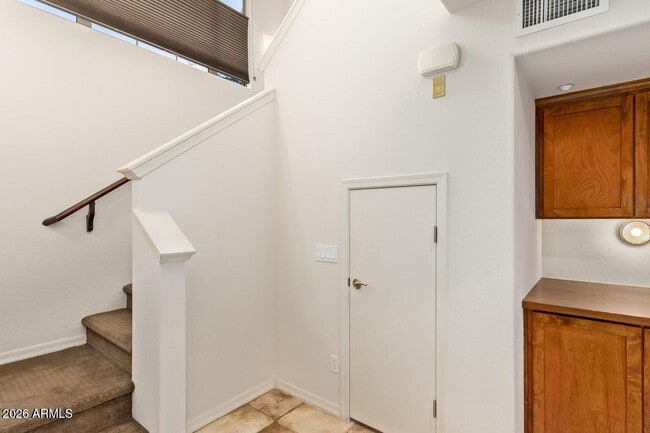 Building Photo - 6940 E Cochise Rd