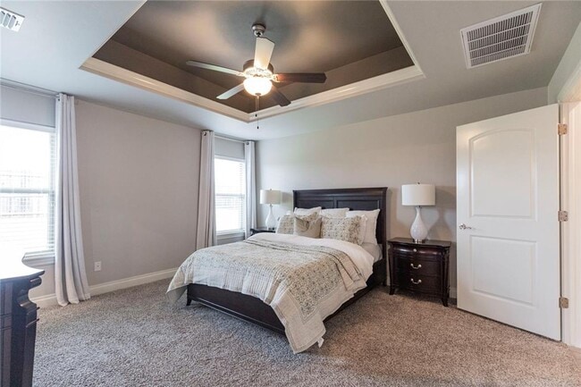 Building Photo - Stunning new home + 4 bedrooms + 3 bathroo...