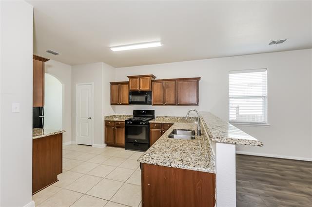 Building Photo - 9225 Lone Cypress Dr