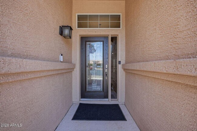 Building Photo - 24950 S Lakewood Dr