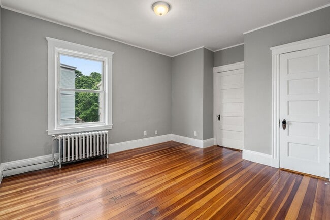 Building Photo - Apply now: https://screen.boompay.app/a/4PByfti3sHSj28kqeheP